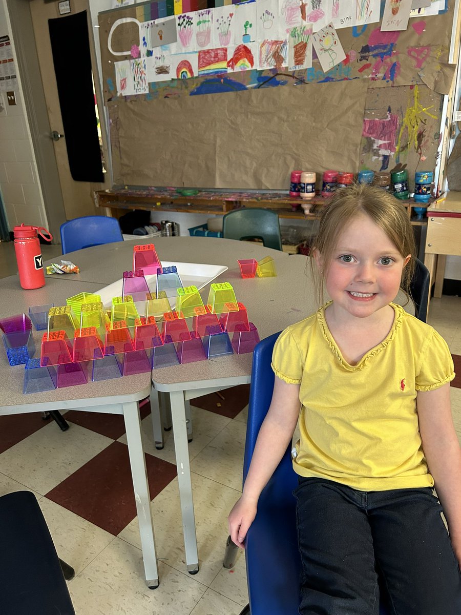 MissBrownley's tweet photo. Such a wonderful day spent learning, building and creating with the turtles!🐢 #ocsbjoy @StPhilipOCSB @MmeCowper https://t.co/0XLk0nRDoS
