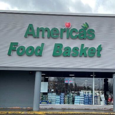 ProHealthConn's tweet image. Let’s go America Food Basket on Winthrop St in Lawrence Massachusetts OTC Healthy Food ready come on down and shop for your healthy foods…. Making a change in the community……
