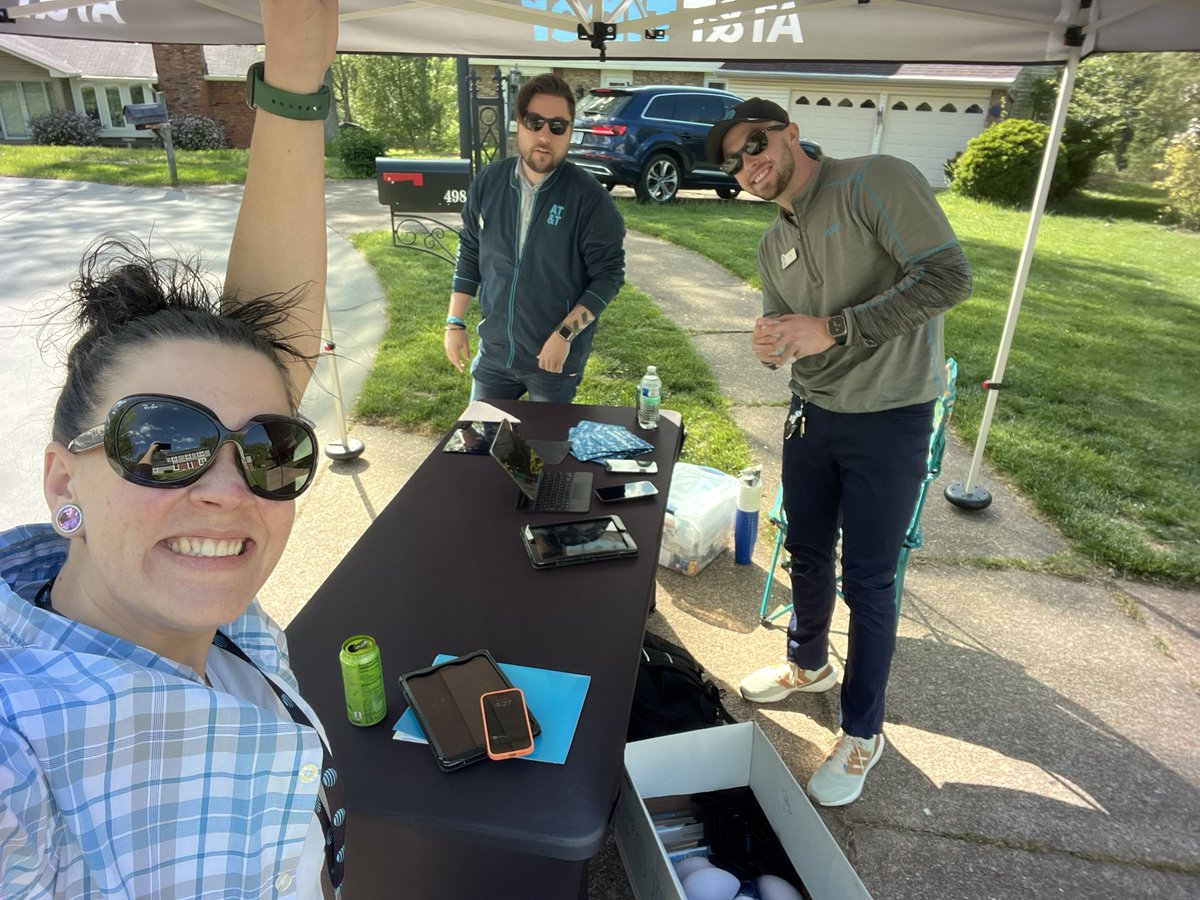bobby_nier's tweet image. We got the triple threat out there working a PreGreen Fiber event in Glen Meadows Subdivision. 
#WinAsOne #WinMOORE #FIBAHH 
@ElfenLyndsie @KAMO_ImMOrtals @ike_beeze @MikeMitch85 @thetravfarr @KattiaS_Ramirez @AlyssaMoore_12 @WesleyKyleNeal @KAMOkonnects