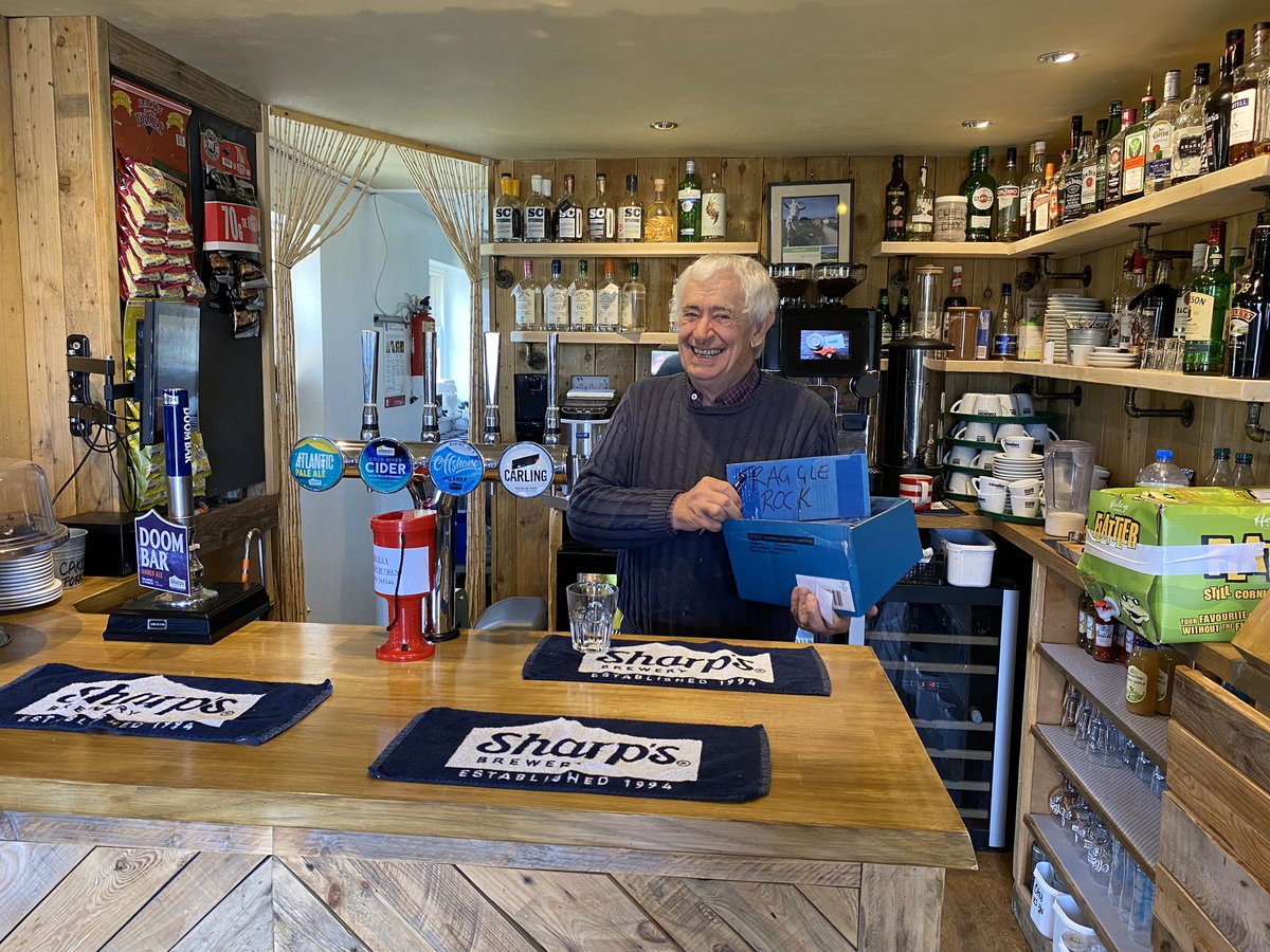 CornishSpliced's tweet photo. It was a hard job, but somebody had to do it... And that someone was very excited to do it!!!

We're on the Isles of Scilly visiting our #Spliceketeers and beach 🏝️ hugging 🤗.

First port of call was Bryher to say hi to our friends at Fraggle Rock 
#IsleOfScilly #Bryher https://t.co/9sSocpRDaK