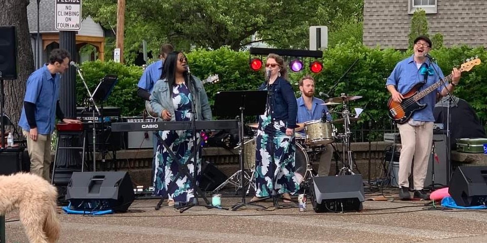 Photo from our show 4/30/23 by Angel MF Rhodes.

#Evansville #GeorgiaFunkadelic #groovemusic