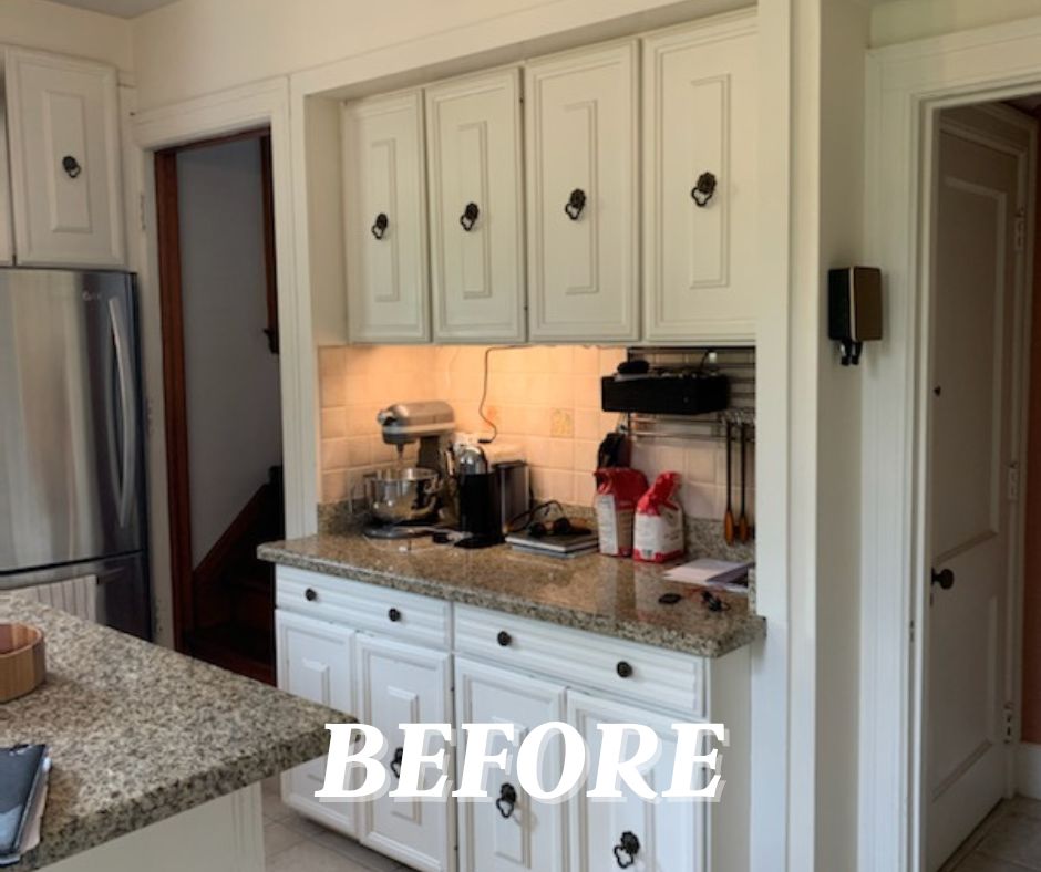 WoodmasterMI's tweet photo. This #kitchendesign underwent a dramatic transformation. The result is a unique style with plenty of storage and workspace.  ✨
 👉Are you ready to create your ideal kitchen? Call us at 586-778-4430 to get started. https://t.co/pQsQ3TJ60h