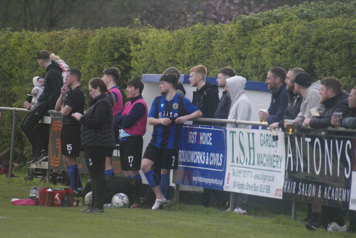 CalsSportsPhoto's tweet photo. The fans come out for the promotion party🎉 Old and young👴👦 @EltonValeFC https://t.co/0V3KXt1fDH
