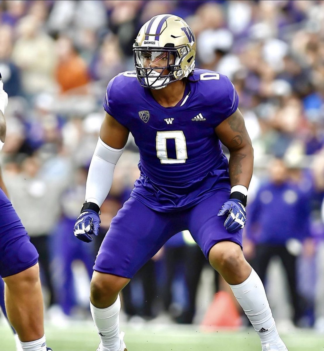 CUBarstool's tweet photo. 🚨𝐍𝐄𝐖𝐒: Washington DL Sav’ell Smalls is transferring to Colorado! 

Was a 5⭐️ recruit in 2020 #WeComin @SavvySmalls_9 https://t.co/VSVhgkrnnf