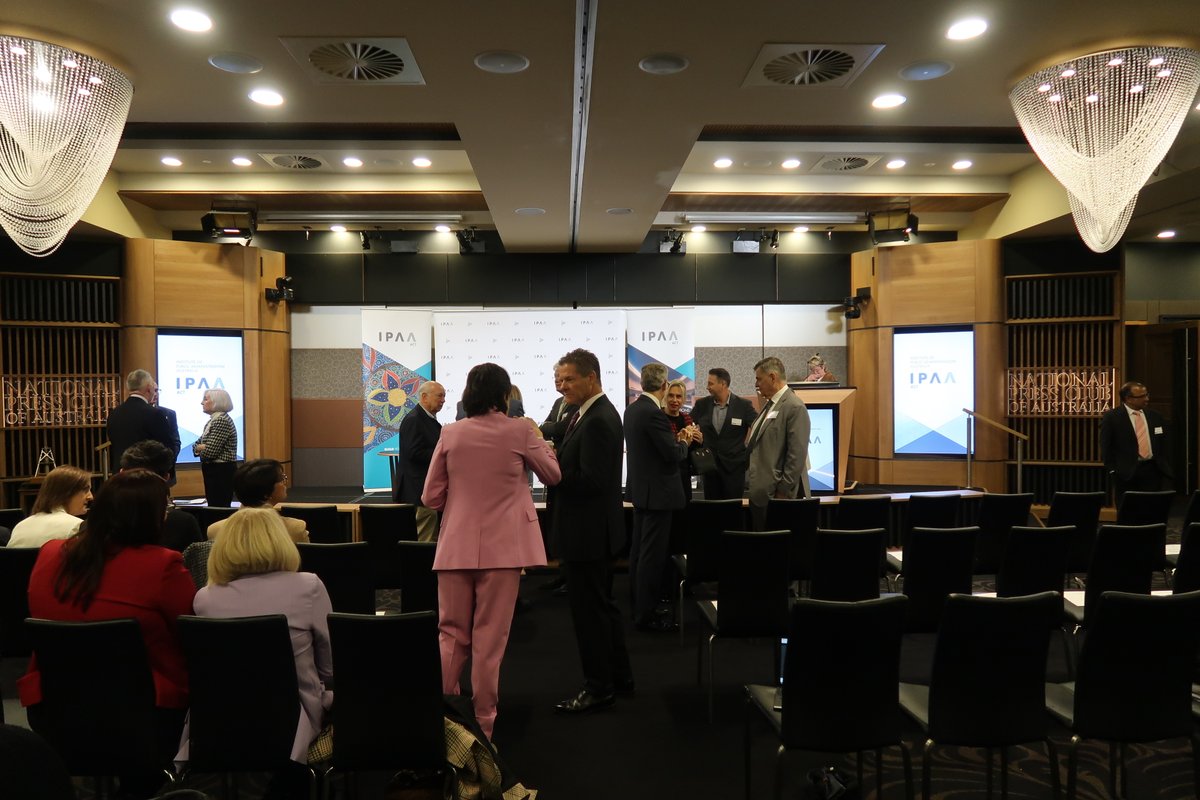 IPAAACT's tweet photo. On this windy morning in Canberra, we’ll be hearing a valedictory address from Peter Woolcott AO, Australian Public Service Commissioner, who will retire from the APS on 10 May.
Make sure to share your insight with us in the comments! 👇
#IPAAevents #IPAAvaledictory https://t.co/5ulPWVEPiM