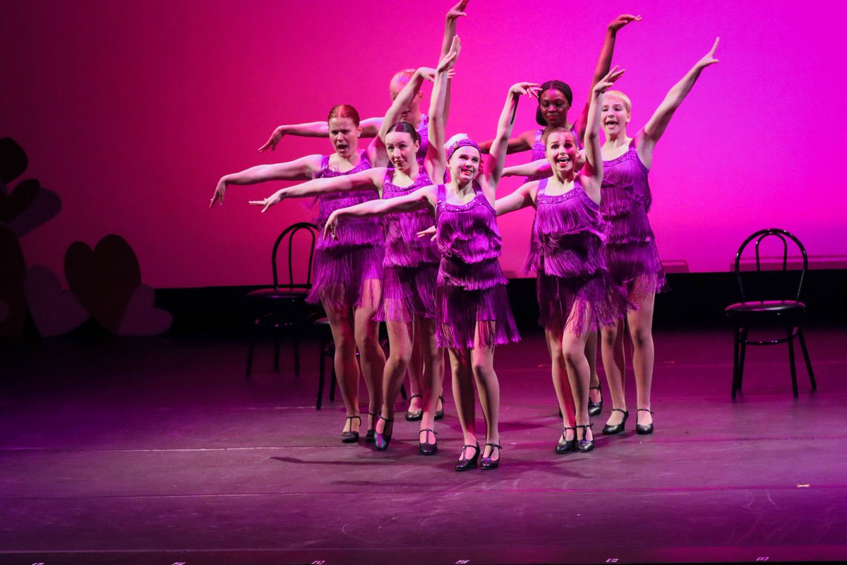 Rabun Gap-Nacoochee School tweet media