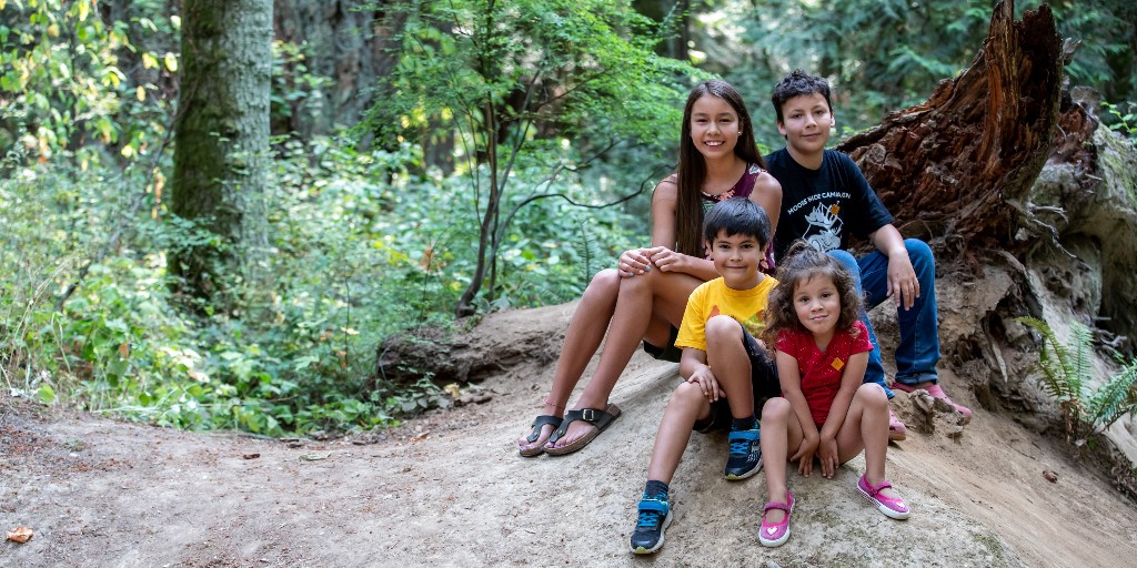 🧡🔶 Teachers, educators or parents, here is a guide to joining the #moosehidecampaign journey.  Let's inspire others to challenge and change their attitudes and actions towards a more just society for women and children: Moosehidecampaign.ca/K-12/ 🧡🔶
