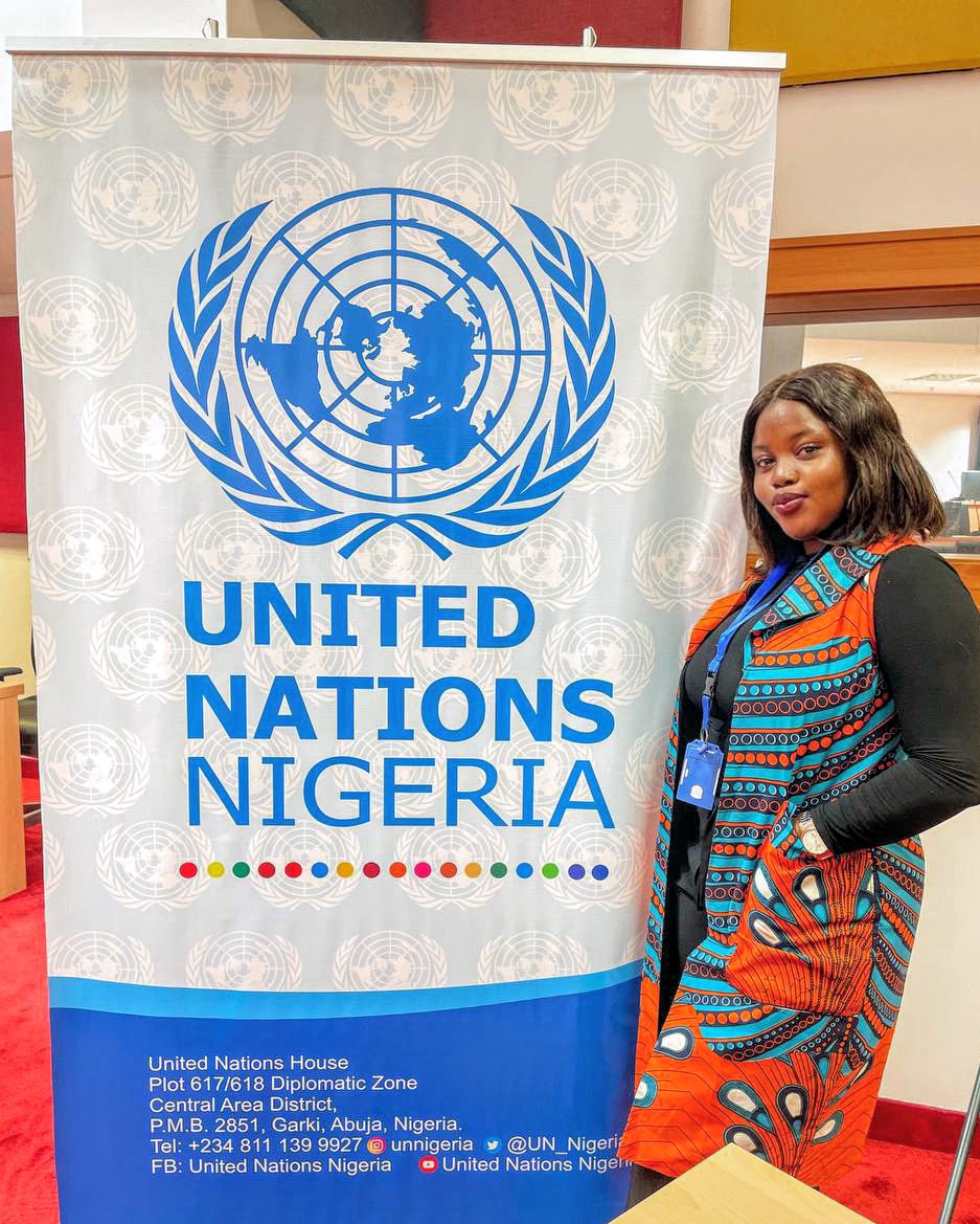 mydearenomfon's tweet photo. Me I don go UN as a result of being a climate activist oh 🤲

I say make i follow post my own pictures now that people at the UN are trending 🤲

I look forward to being a full time staff at @UNFCCC someday🥰 https://t.co/rKpVLegjr2