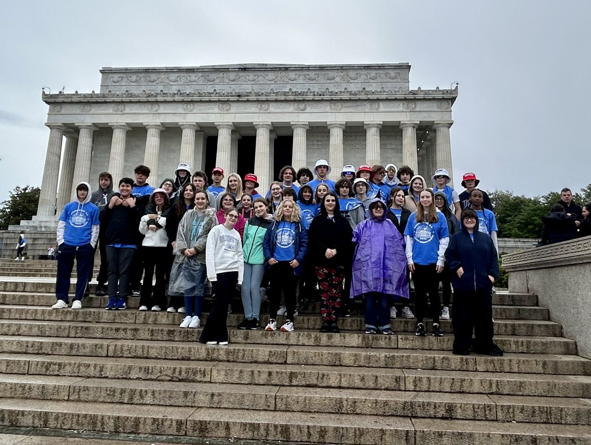Bus#4 hanging out with the big man, Abe Lincoln <a href="/ClaggettMCS/">Claggett MCS</a>
