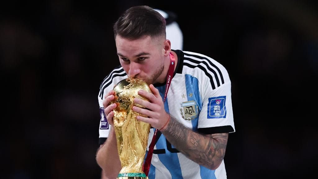 x.com/FabrizioRomano…
Yah <a href="/FabrizioRomano/">Fabrizio Romano</a> 😜