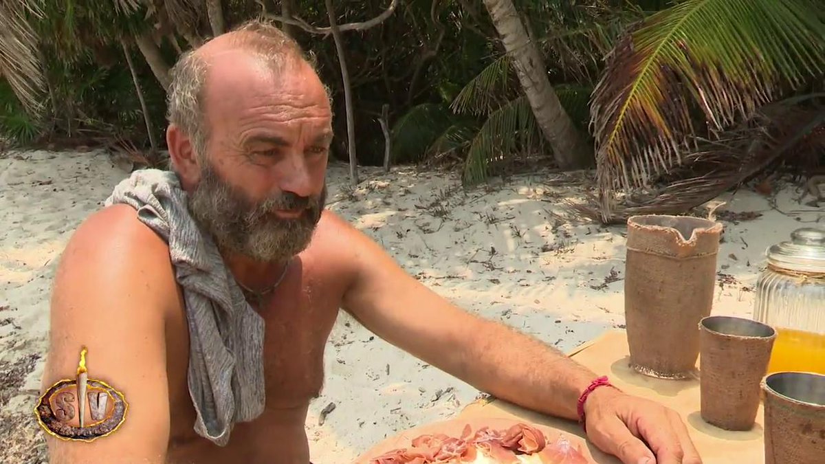 Supervivientes's tweet photo. ¿Creéis que Ginés estuvo muy desafortunado con el comentario del "lince"? 

🔄 Sí
❤️ No

🌴 #TierraDeNadie9  
📲 https://t.co/0FBgMJbayp https://t.co/jN4uct93fD