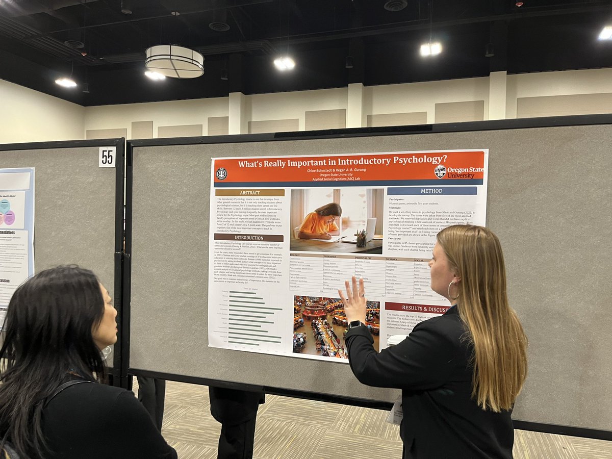 ReganARGurung's tweet photo. Presenting a poster at a conference is one of the most exciting ways for students to engage with science. It makes the work real. Cheers to my #ASCLAB for a great #WPA2023 outing. @OregonState @PsychScienceOSU @CLAOSU Read work here: https://t.co/x7CFje1jLT. 1/2 https://t.co/T6xlT66wsU