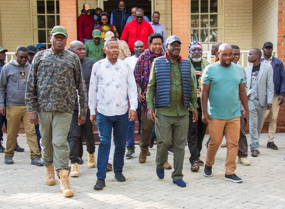 HonFidelCastro's tweet photo. After a successful day in the streets of Nairobi, I joined the Azimio party leader @RailaOdinga  where he was having a presser to give directions. Ruto Must Go!! 
@AzimioTv @MDD_OFFICIAL_KE @MarthaKarua @TheODMparty @MaandamanoTuesdays @odmyouthleague1 https://t.co/6e9PZM89hd
