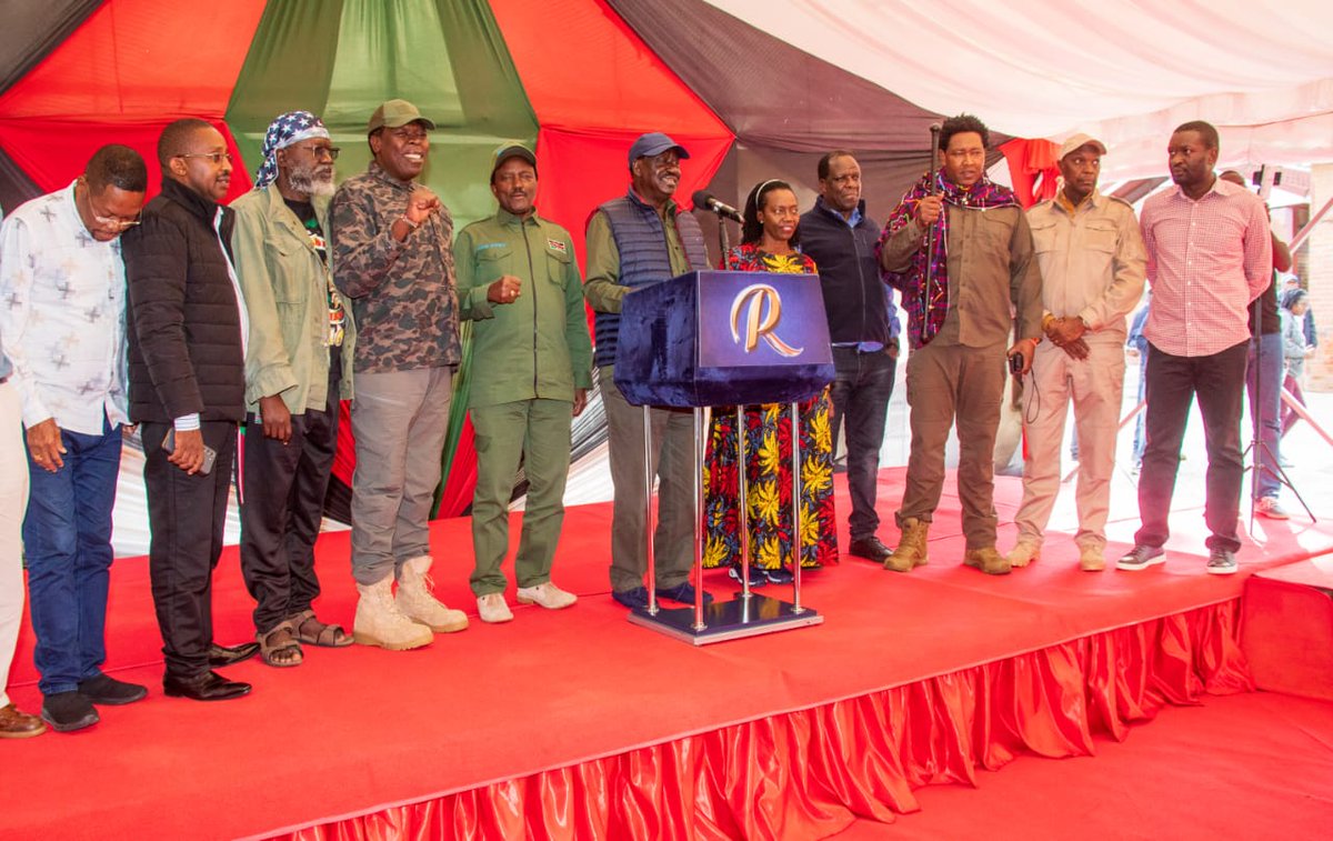 HonFidelCastro's tweet photo. After a successful day in the streets of Nairobi, I joined the Azimio party leader @RailaOdinga  where he was having a presser to give directions. Ruto Must Go!! 
@AzimioTv @MDD_OFFICIAL_KE @MarthaKarua @TheODMparty @MaandamanoTuesdays @odmyouthleague1 https://t.co/6e9PZM89hd