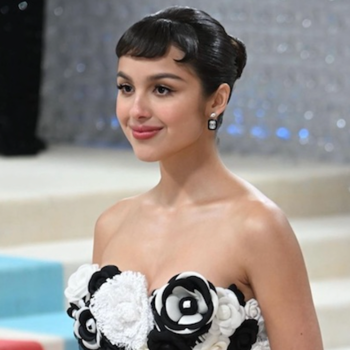 Check out the link to see our favourite hair and beauty looks from the 2023 #MetGala 🙌 #CelebrityHair 

salonmagazine.ca/the-best-hair-…