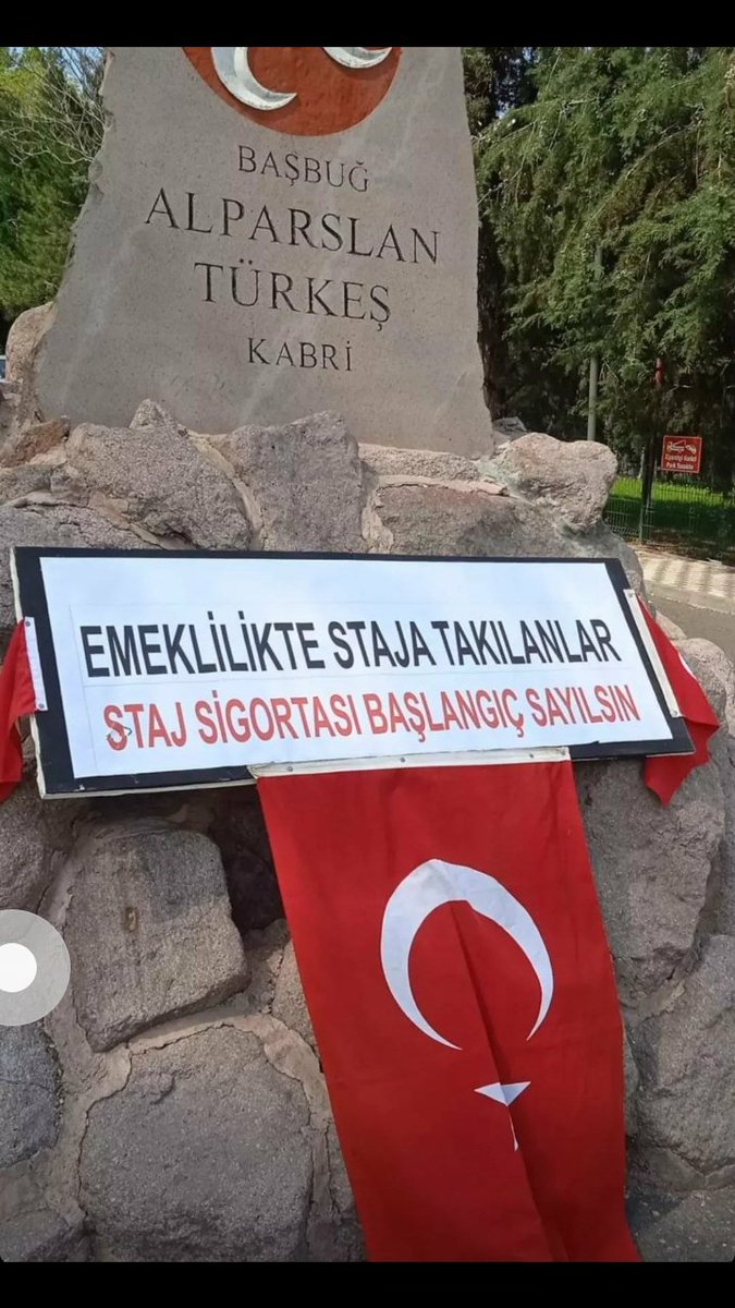 mikailu21704556's tweet photo. Sen gittin senin yerine gelen sözünde durmuyor
@dbdevletbahceli
#StajyerinHesapGuenueSandık https://t.co/lMGBROcE19