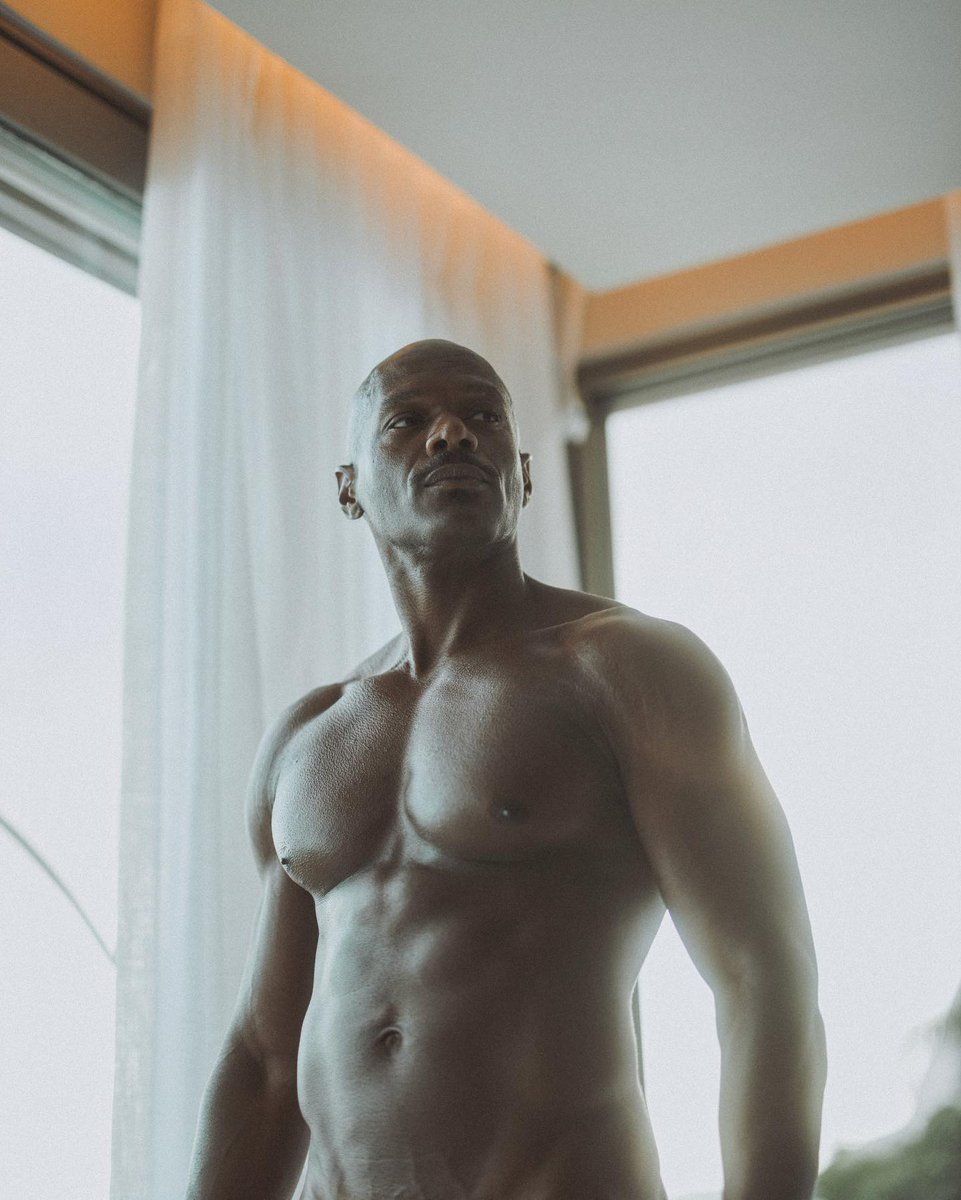 JifariGrier's tweet photo. @DieselWashXXX People don't like your bipolar sickness and all your delusions and drama and your flagrant hatred of women. You've been blacklisted in the adult biz This is the NEW face of gay black porn. Ryheim comes with NO drama and over a million Twitter followers. You need a reality check! https://t.co/stE3LM5YV2