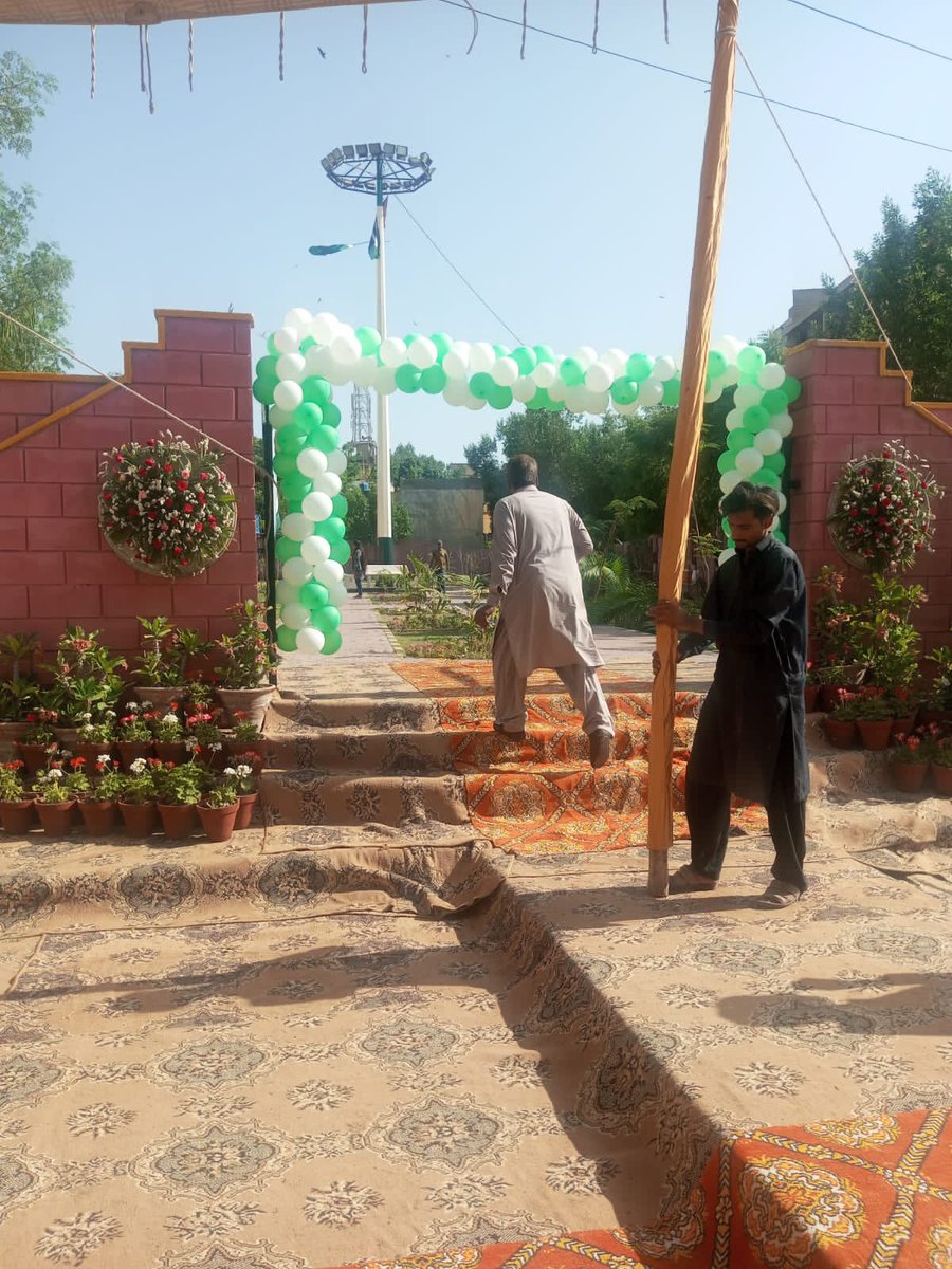 DCKhiCentral's tweet photo. #Project57 of #Project100 is the Family Park in Block B North Nazimabad rehabilitated by DMC Central. This neighbourhood park was abandoned for over a decade, has now been revived by installing grey water system. https://t.co/Qm5FTMxH6u