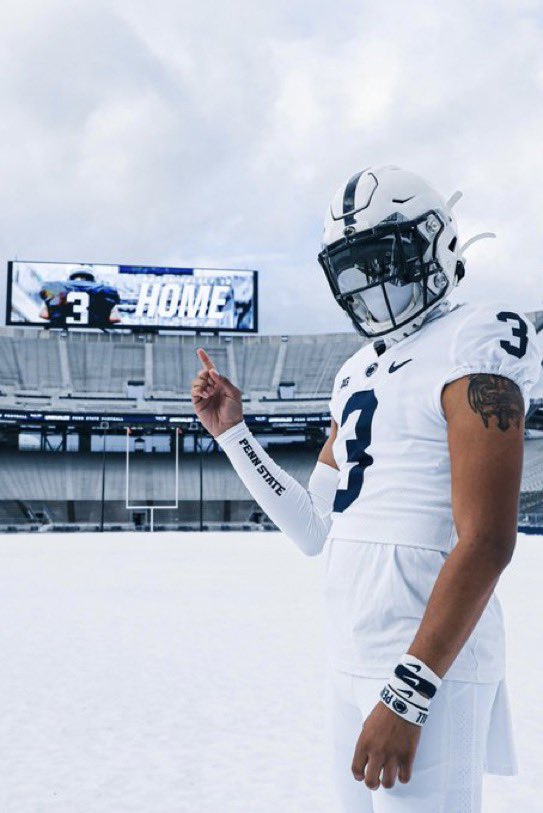 <a href="/mike3k_/">Michael Van Buren</a> This is the one… #WeAre 🔵⚪️🦁