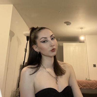 fran_whitee's tweet photo. #NewProfilePic https://t.co/qwOC2v87q0