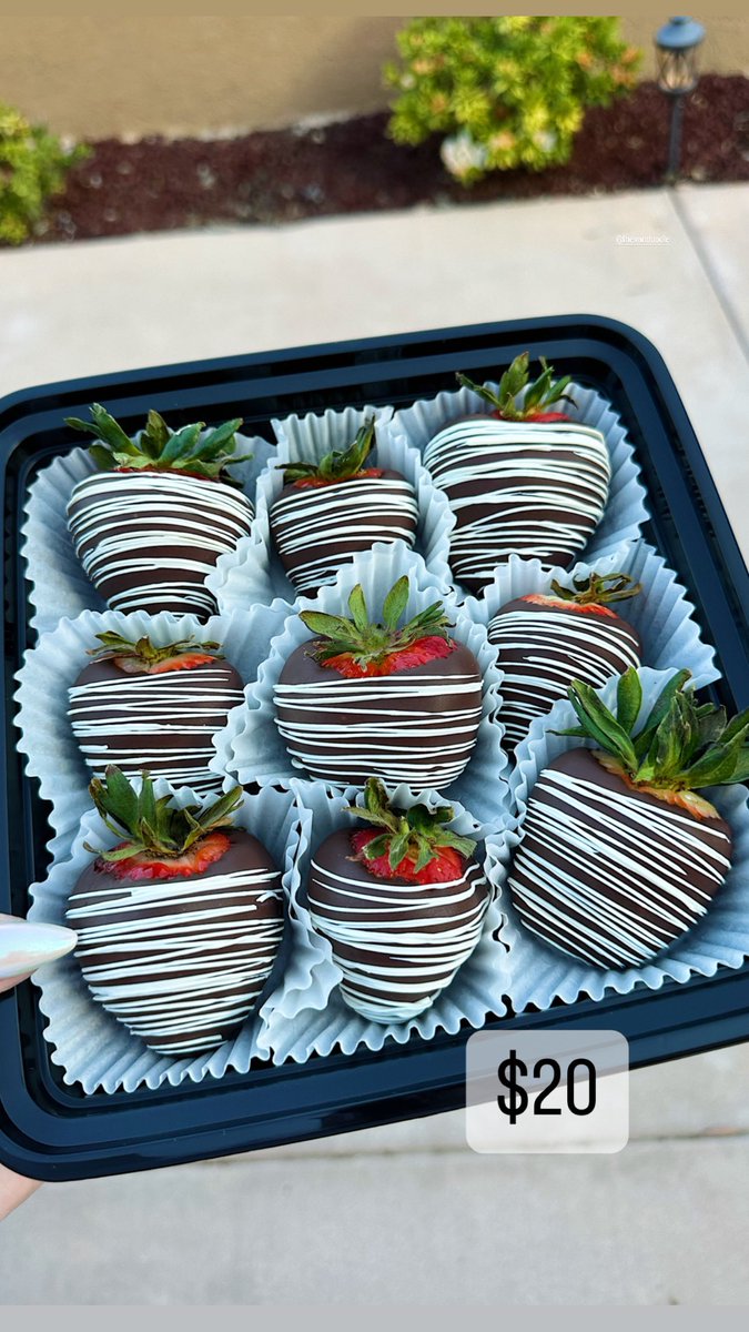 jillianvdb's tweet photo. message me to order :) https://t.co/mv6GDj0Zea