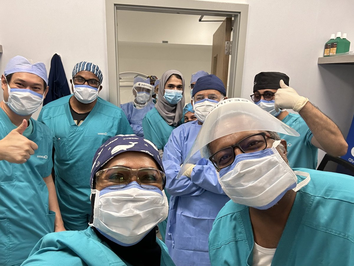 dr_maha_shaibi's tweet image. منذ ان بدأنا في مارس الماضي الى الان قام فريق جراحه الجهاز الهضمي ولله الحمد بحوالي ٢٥٤ عمليه جراحيه للسرطان استغرقت قرابه ٤٠٠ ساعه عمل. شكر كبير لفريق التخدير و التمريض والجراحة على تمكين هذا الانجاز و نطمح بمضاعفة الجهد والانتاج في العام المقبل ان شاء الله #surgonc #leadership