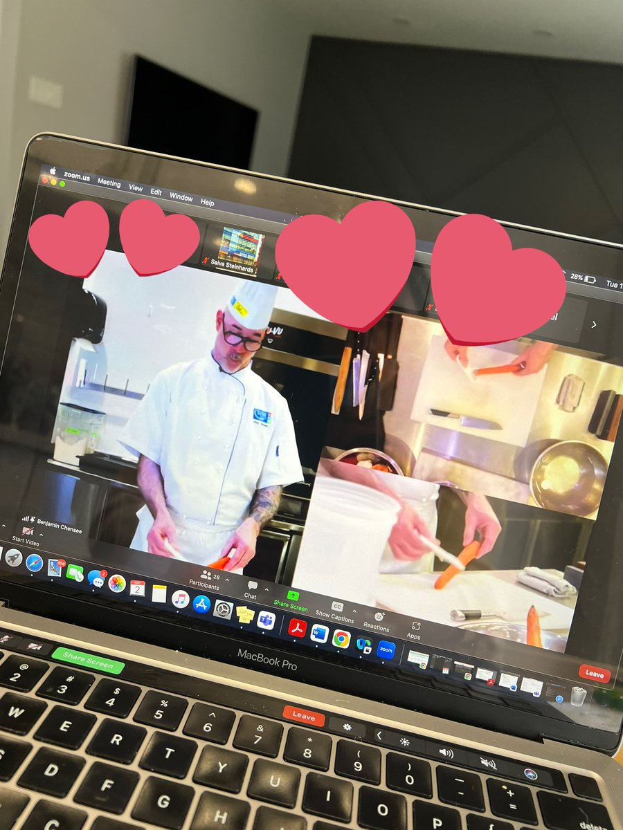 Ms. Macri 💗 tweet media