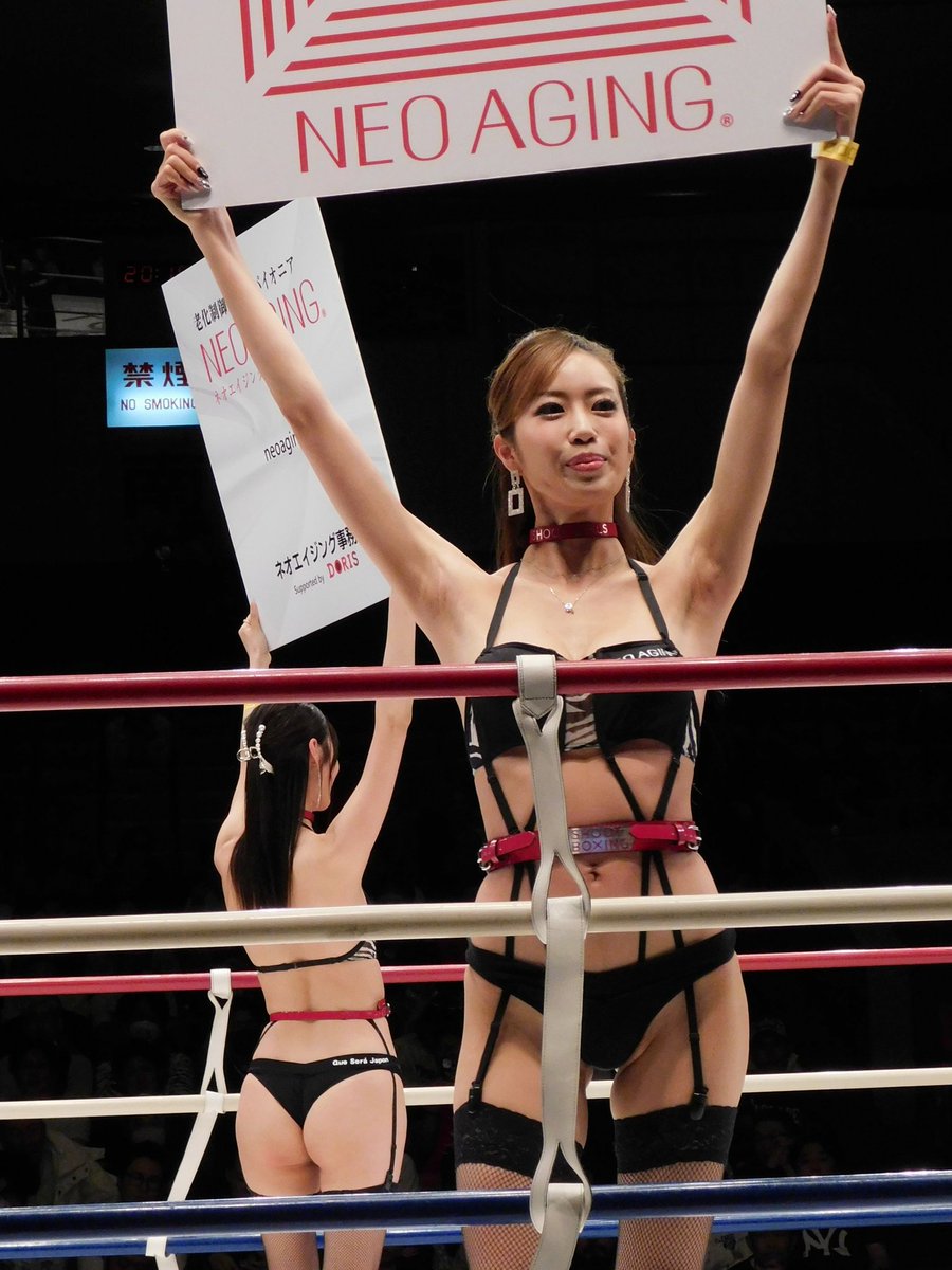 loveorlie2016's tweet image. 今回はシュートガールズの皆さんがほぼ全員集合だったので載せていきますね☺️ちなみにリーダーのかこさんのポージングはすごく撮りやすいので、ありがたく感じてます😉きっと何らかの秘密な技術があるんだろうなぁ…🤫
#ラウンドガール
#央川かこ
#松岡凛
#大塚リコ
#SB 
@SHOOT_BOXING
@SB_RoundGirl