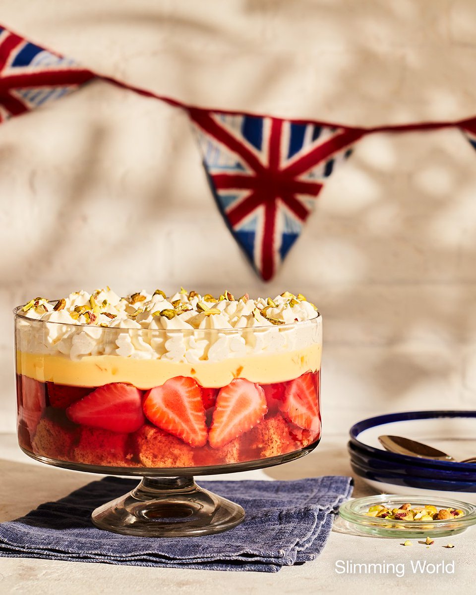 Ready for another bank holiday weekend 🤗? Why not celebrate in style with a feast fit for a king 👑! Our Coronation trifle will be crowned the best dish at the table – try the tasty recipe here 👉: ow.ly/hovl50O8i6E