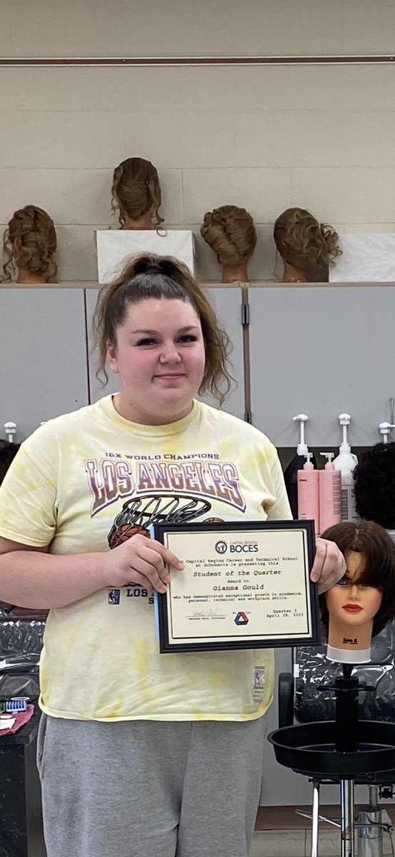 MattWardSchoCTE's tweet photo. Congratulations to Gianna Gould, a junior cosmetology student from @SchalmontCSD! Gianna was the Schoharie CTE Student of the Quarter for quarter 3! https://t.co/4WBmHjSa3P