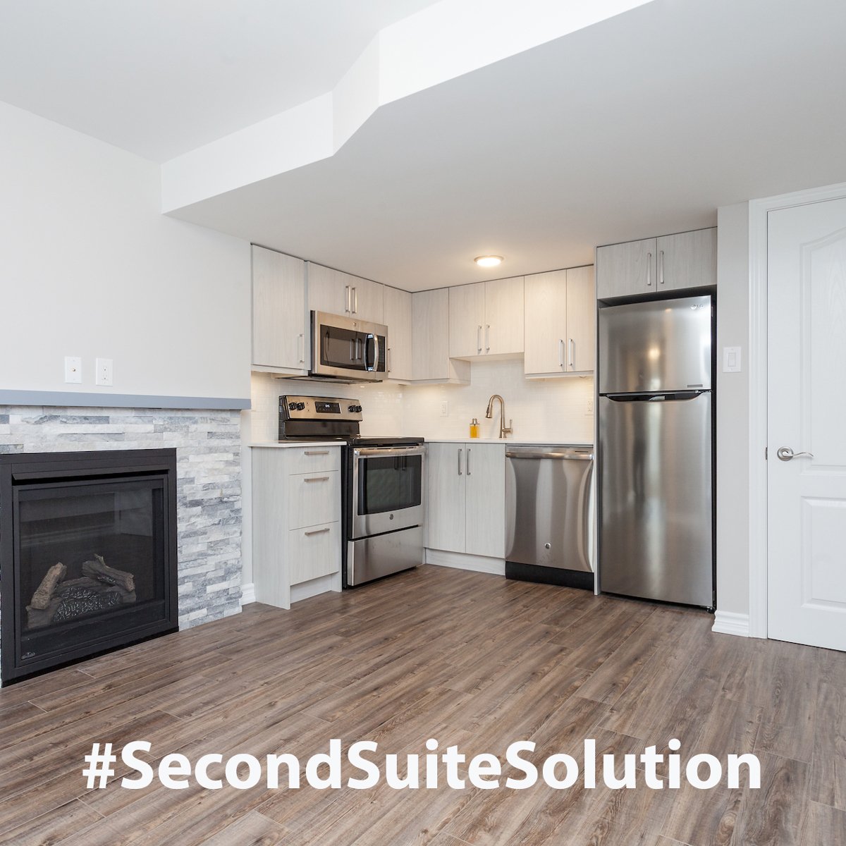 Make the most of your basement this summer with Penguin Basements' Second Suite Solution 🐧💼 Convert your basement into a legal rental apartment and start earning income! #PenguinBasements #SecondSuiteSolution #RentalApartment