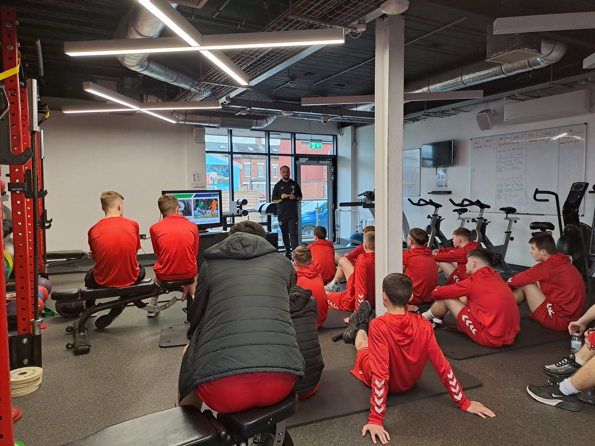 Irish FA Foundation (@ifafootballdev) on Twitter photo Stay Onside at <a href="/CrusadersFC/">Crusaders Football Club</a> and an 'Everybody's Game' module with the excellent Andy Hardy. Education and awareness with the group, focusing on racism and bias. Thanks to the group and coaches for their input #footballforall #safercommunities Stay Onside at <a href="/CrusadersFC/">Crusaders Football Club</a> and an 'Everybody's Game' module with the excellent Andy Hardy. Education and awareness with the group, focusing on racism and bias. Thanks to the group and coaches for their input #footballforall #safercommunities