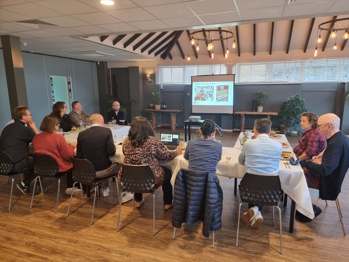 En we zijn weer begonnen! #lions #weserve #lionshelpen <a href="/LionsAmsterdam/">Lionsclub Amsterdam 't IJ</a> <a href="/Lions_NL/">Lionsclubs Nederland</a> <a href="/lionsclub110AN/">LIONS DISTRICT 110AN</a>