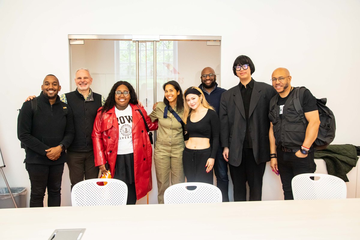 lightshipfound's tweet photo. The Lightship team had an incredible day in Providence, RI on the first stop of our #StartupTrain journey β¨
Thank you for sharing your ideas, spaces, and energy with the Lightship team πͺπΎ #ProgressinMotion π
#Lightship #Providence #RI https://t.co/7Oy1QtUG3P