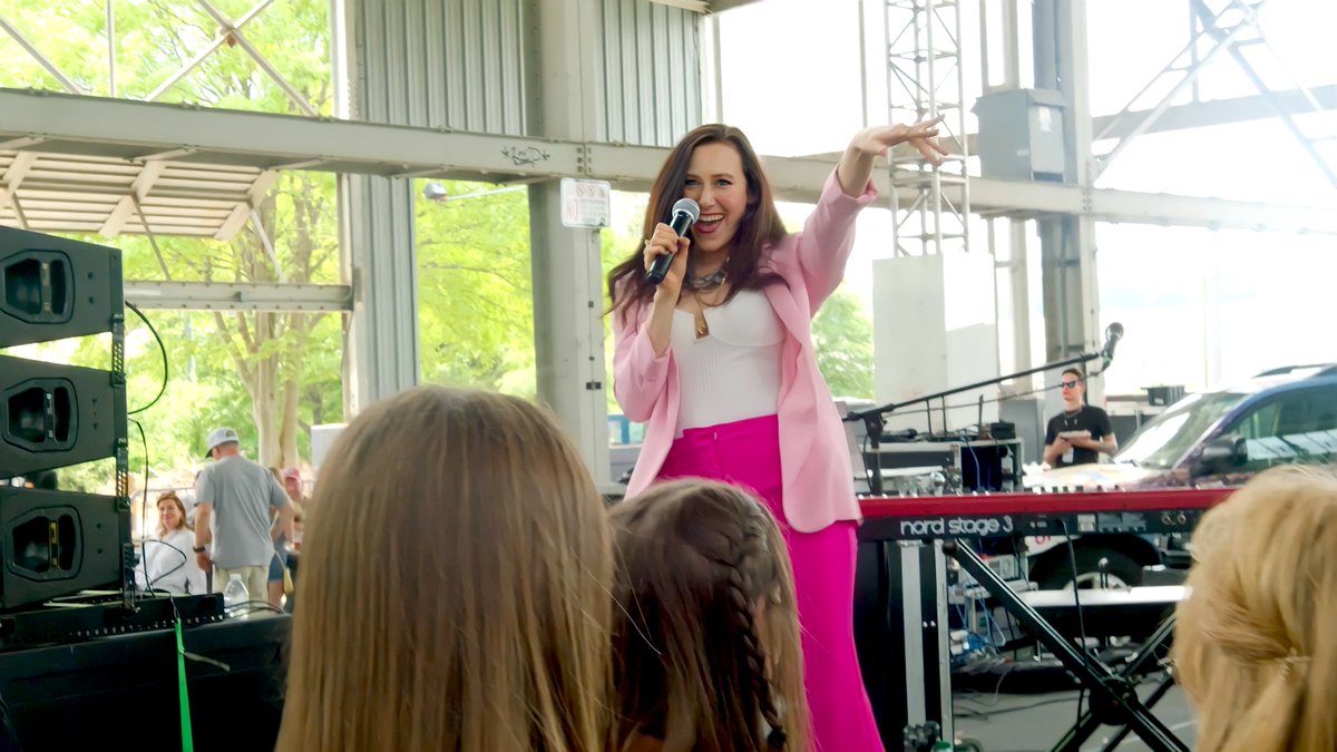 On Thursday, May 25th at 4pm pst, Base Case is Build will have award winning singer, <a href="/CaleyRose/">Caley Rose</a>, join us to talk about how she uses music as a tool to build confidence and empower kids. 

Check out some of the great stuff she is doing:
youtube.com/watch?v=rC5ikp…

#BuildingStrongKids