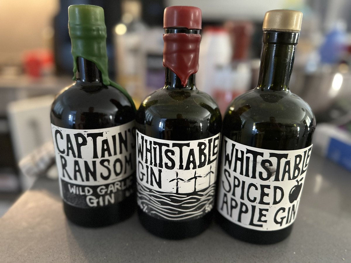 #GinaDayMay Day 2 Local
Whitstable Gin is made in Whitstable and only sold at the 12 Taps bar in Whitstable. It’s less than a 10 minute train ride from me. The signature gin is a coastal tasting with Fennel to the fore. The seasonal variations are made in limited batches.