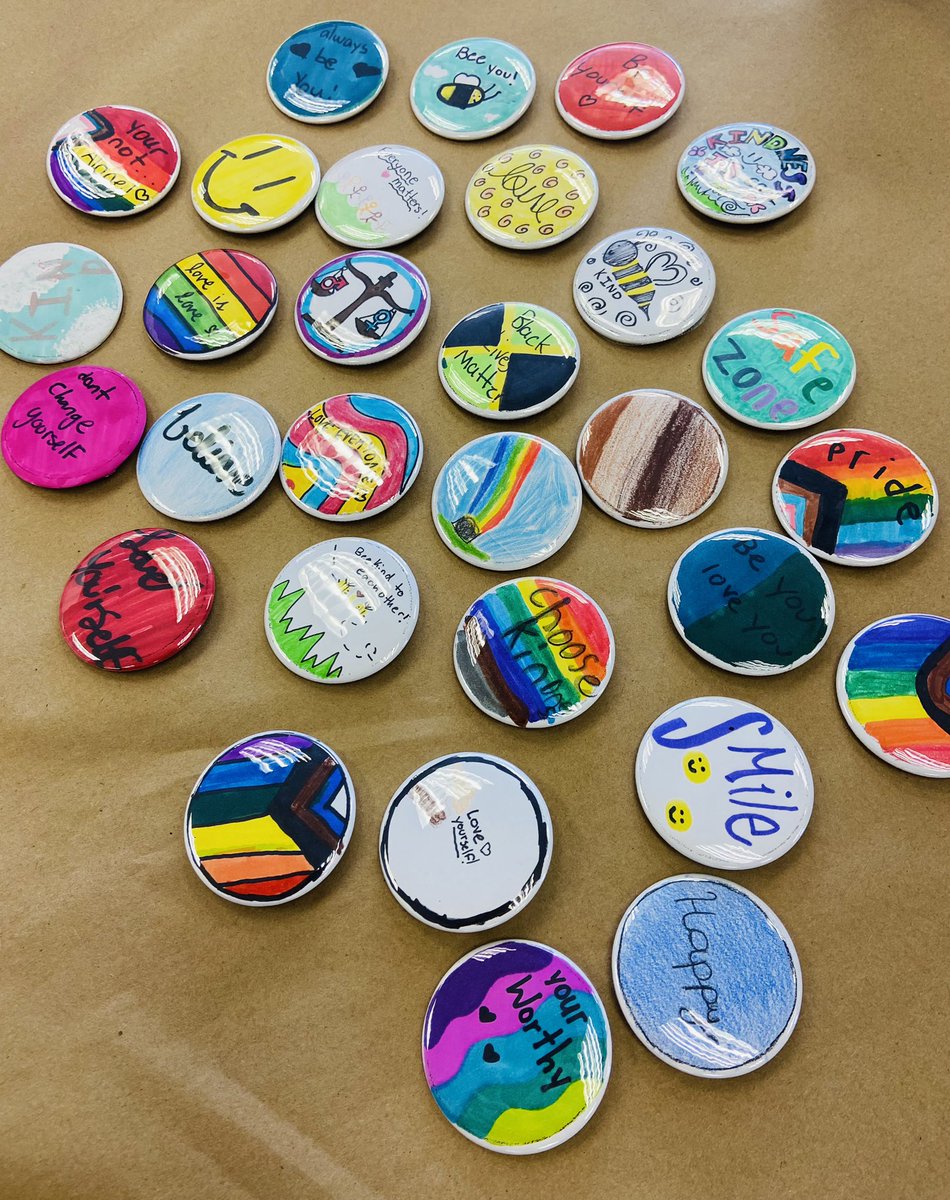 Jennifer Angle tweet media