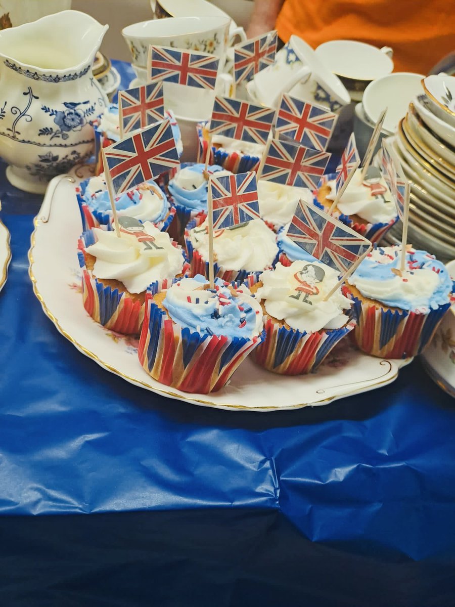 DementiaTeam's tweet photo. Let the celebrations begin! Today was our first coronation themed tea round of the week. Safe to say our patients thoroughly enjoyed it, and we will be back tomorrow with more sweet and delicious delights 🥰🎉🍰☕️🤴🏼🇬🇧

#coronation #tearound #YDH #somersetfoundationtrust #king https://t.co/veCjBzVw4x