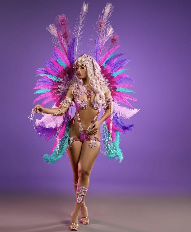 tribal_carnival's tweet photo. Mas Camp Grand Opening this weekend! Which costume is your fave?✨🧚 #TorontoCarnival #TribalCarnival #OnceUponATime https://t.co/8gQNzRfprW