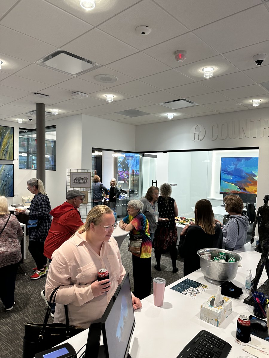 Country Club Bank, a division of FNBO tweet media