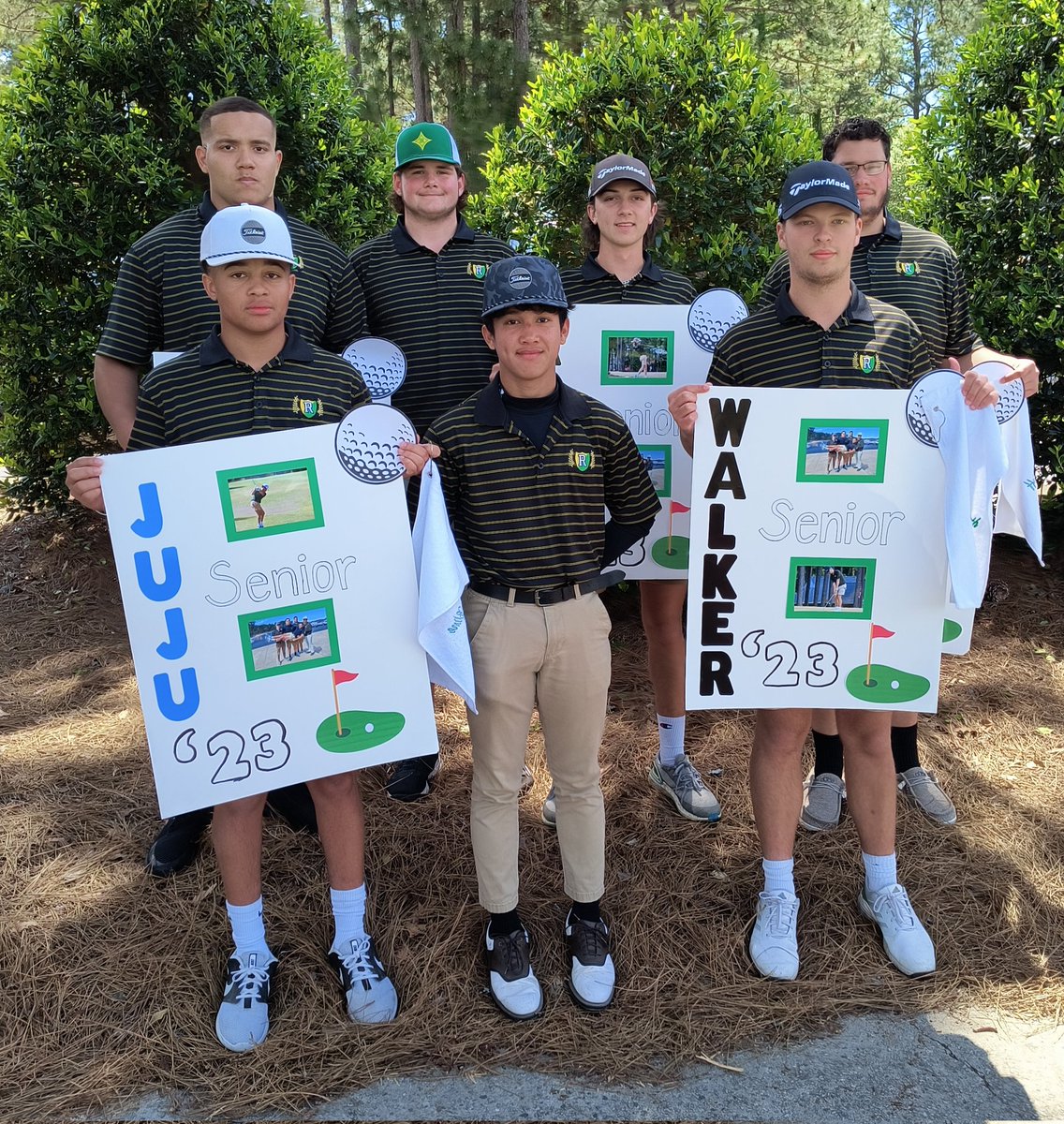 We recognized our five seniors today before the final regular season match for <a href="/GolfRshs/">RSHS Golf</a> .. thanks to <a href="/AydenMabe/">Ayden Mabe</a>, <a href="/Jefferylinton55/">Jeffery linton</a>, <a href="/jullian_cline10/">jullian</a>, <a href="/TysonHolloway4/">Tyson Holloway</a> and Walker Lambeth. We're going to miss them!