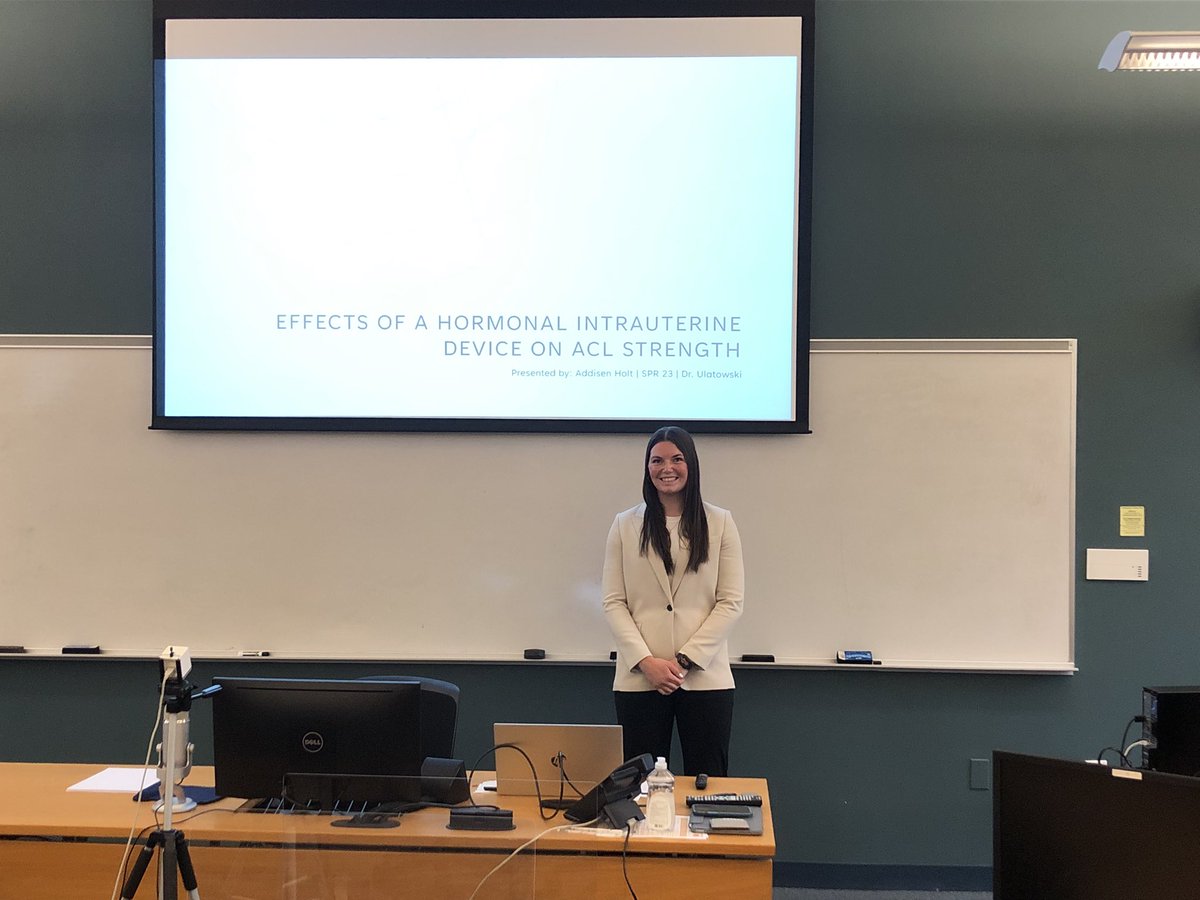 UCArrowsSoccer's tweet photo. We had the opportunity to attend an excellent presentation given by senior captain Addisen Holt about the Effects of Hormonal Intrauterine Device on ACL Strengh. Well done Addie! #LifelongLearners #MedSchoolHereSheComes #ArrowsInAction #TraditionStartsHere https://t.co/u7ul96Wbzh