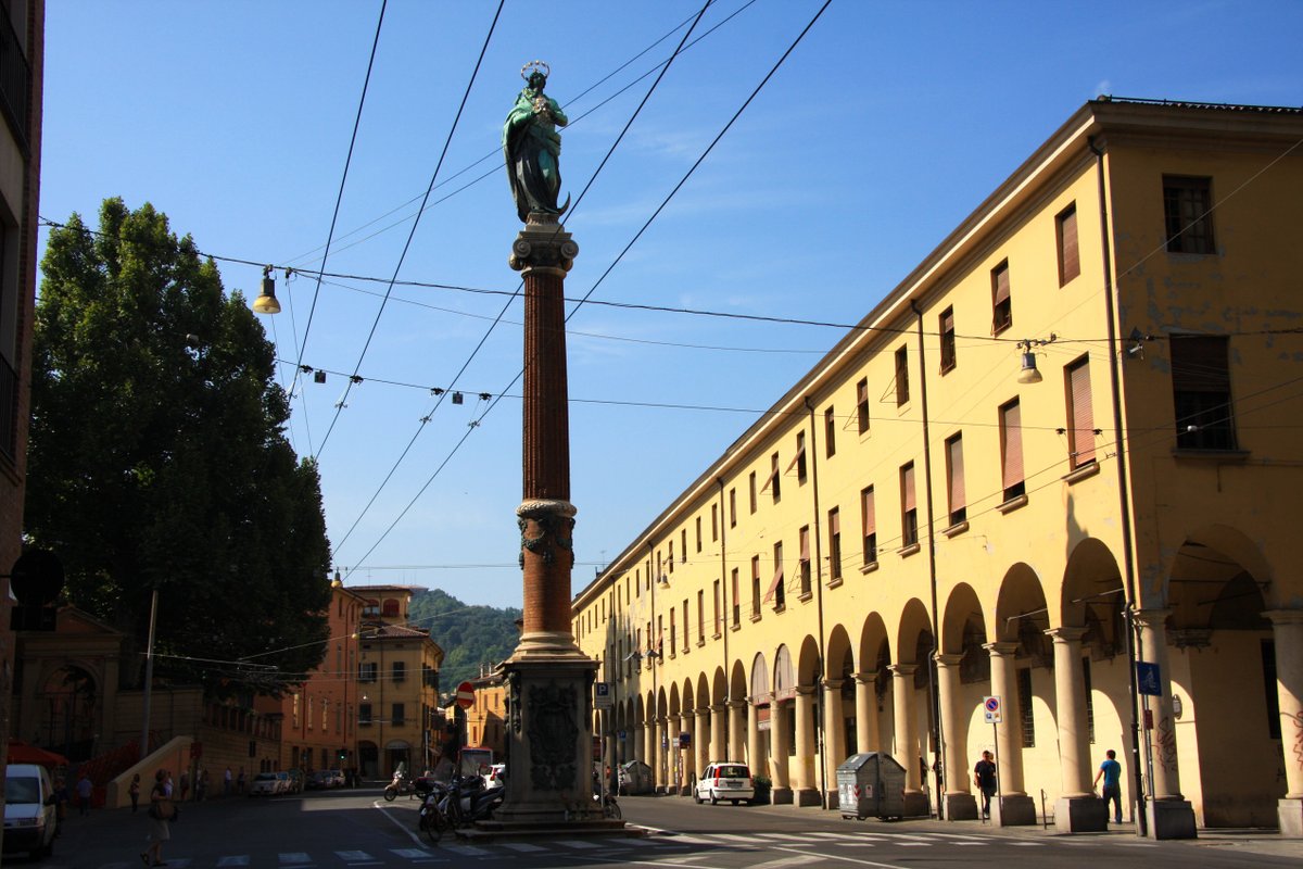 👋 Un saluto ai Soci che sono in centro per una passeggiata tra Piazza Malpighi e San Francesco con la sapiente guida di Maurizio Cavazza.
#storia #arte #cultura #bologna