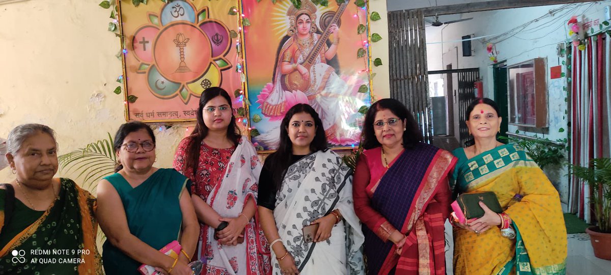 shikhadanand's tweet photo. Invited as a chief guest in a program of #jankinavmi in rajkiya Bali ka uchh vidyalaya gardanibagh,#patna https://t.co/3yfa4bDBPp