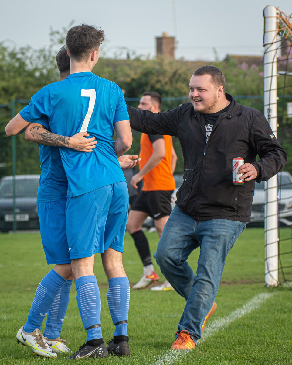 PhotoDanAllen's tweet photo. HALF TIME 
@_SBFC 0-2 @UppinghamTownFC 

@Mercury_JamesB #PDA https://t.co/WaMj1plDWB