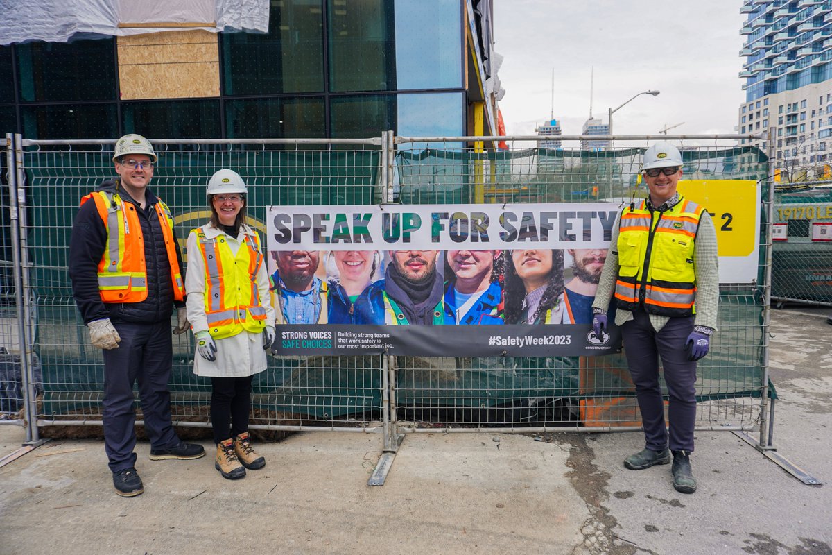Kicked off #SafetyWeek2023 at @GBCollege's #LimberlostPlace with our @PCLConstruction project team and trade partners. Thank you to @3MCanada and @Hiltigroup for the fantastic demonstrations on falling object prevention measures. Only together can we proactively stop the drop.