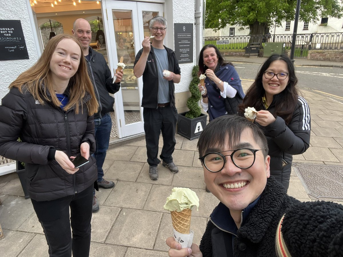 Just had a lovely walk and enjoyed some delicious ice cream after wrapping up our writing retreat and discussing future collaborations between @NICRErural and @RuralPolicySRUC in North Berwick! @IanMerrell_ @cukurio #NISRIE #ReRIC #ruralscotland #ruralengland