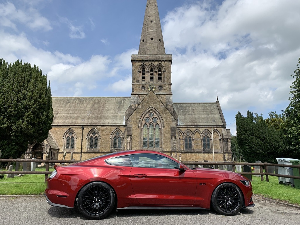 Ford Mustang Wedding tweet media