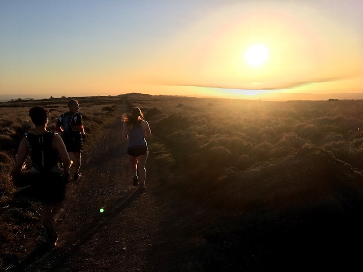 Our next race is the Rowberrow Romp on Thu 8 June at 19:00, starting at The Swan Inn.

A 10k route of Mendip mud, scenic forests, strenuous climbs, fabulous views &amp; a thunderous descent.

For details &amp; entry please see here: sientries.co.uk/event.php?elid…

#trailrunning #bristol