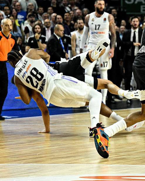 Basketball Unites People